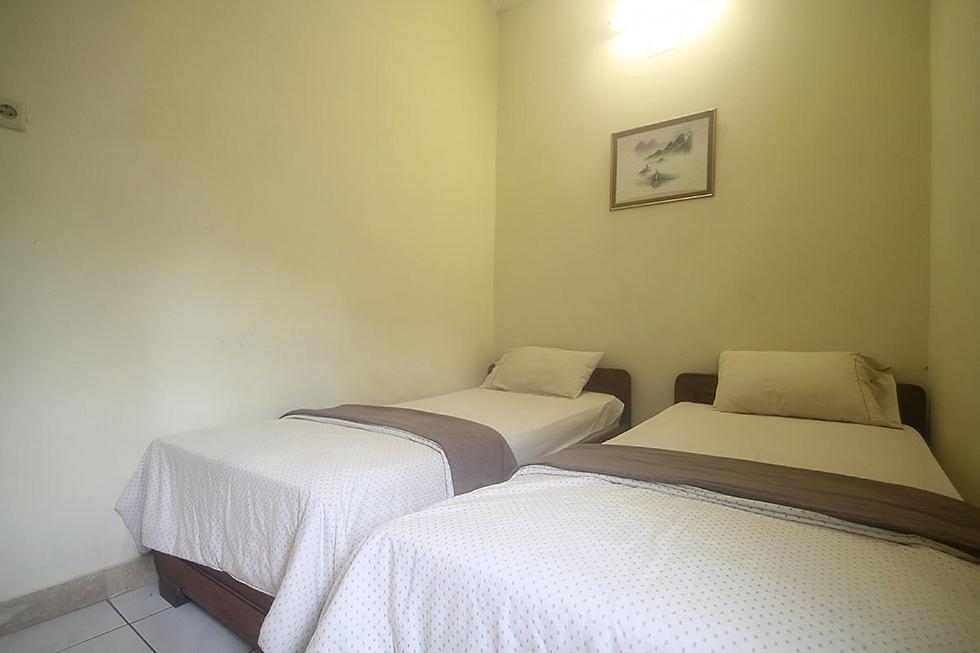 Hotel Villa Rawa Pening Pratama By Aparian บันดูงัน ภายนอก รูปภาพ