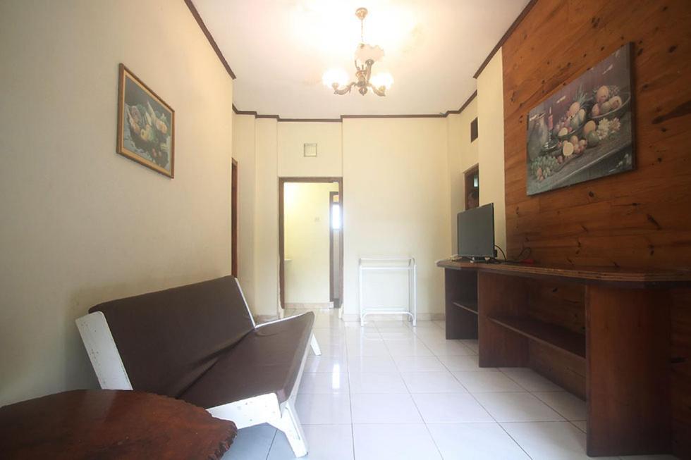 Hotel Villa Rawa Pening Pratama By Aparian บันดูงัน ภายนอก รูปภาพ